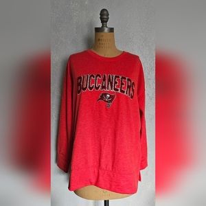 Tampa Bay Buccaneers NFL Team Apparel Red Long Sleeves Sweatshirt Size L